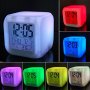 LED часовник със сменящи се цветове, снимка 2