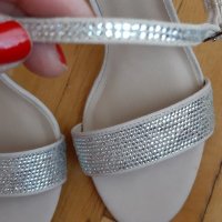 Сандали със стабилен ток и камъчета. , снимка 6 - Дамски обувки на ток - 24789170