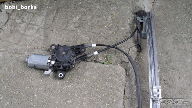 ел.машинка за предна дясна врата за фиат улисе 2000година, снимка 1