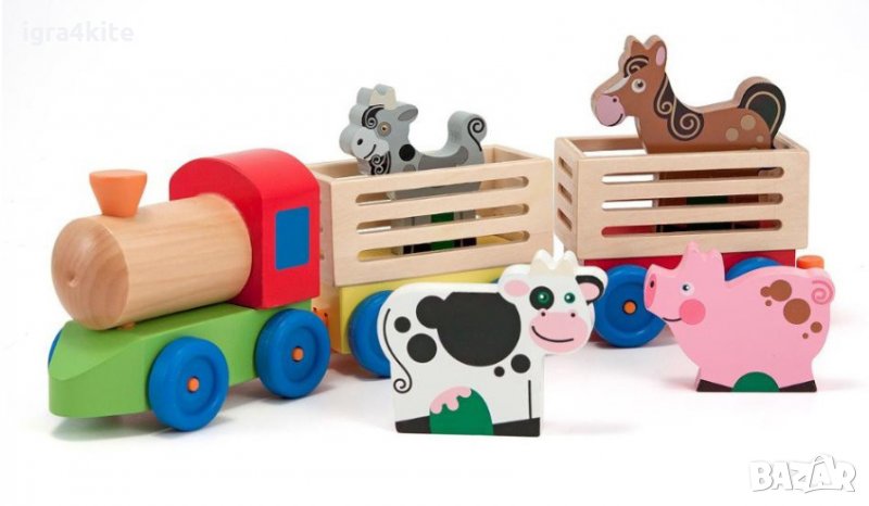 Голям дървен влак ферма с животни  и ремаркета, снимка 1
