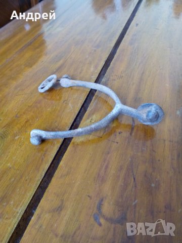 Стара шпора, снимка 3 - Антикварни и старинни предмети - 23829885