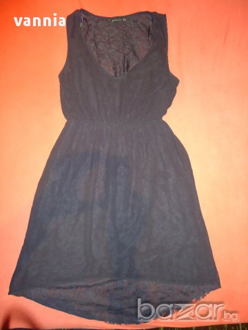рокля ZARA с дантела- М Размер, снимка 1 - Рокли - 9379489
