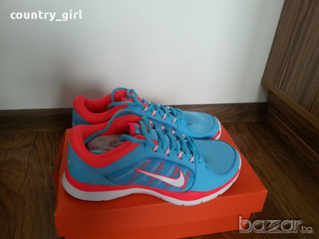 Nike Training - страхотни дамски маратонки НОВИ, снимка 5 - Маратонки - 17037718
