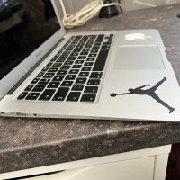 MacBook Air A1466 2017 На части , снимка 3 - Части за лаптопи - 42767018