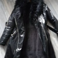 Лачено палто с яка от косъм , снимка 4 - Палта, манта - 34879865