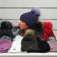 Нова зимна дамска шапка СилвърСтар с подплата плюш в различни цветове, снимка 2 - Шапки - 31063425