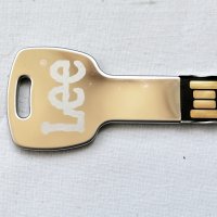 ❤️ ⭐ USB Памет Ключ Метална 2GB ⭐ ❤️, снимка 1 - USB Flash памети - 36642197