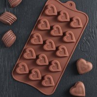 15 извити сърца сърце силиконов молд форма за шоколадови бонбони лед фондан желирани и др, снимка 1 - Форми - 33705243