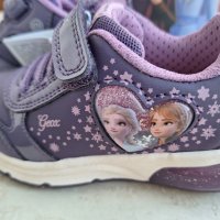 Нови маратонки/сникърси с Елза/Ана на Geox/Biomecanics - н. 24, снимка 11 - Бебешки обувки - 42381014