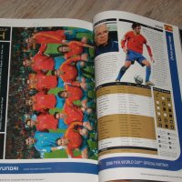 Оригинална програма от Световното първенство по футбол в Германия през 2006 г., снимка 11 - Фен артикули - 30327336
