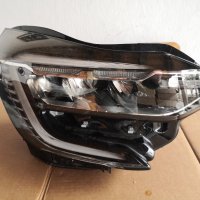 Фар Рено Каптюр десен/Фар Captur FULL LED/Фар Renault Captur, снимка 1 - Части - 39055746