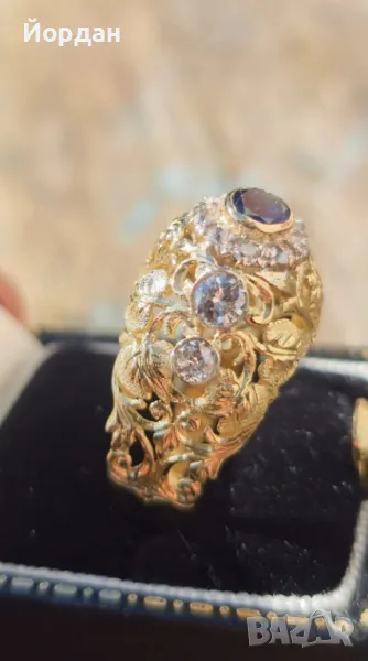   Златен дамски пръстен със натурални скъпоценни камъни, снимка 1