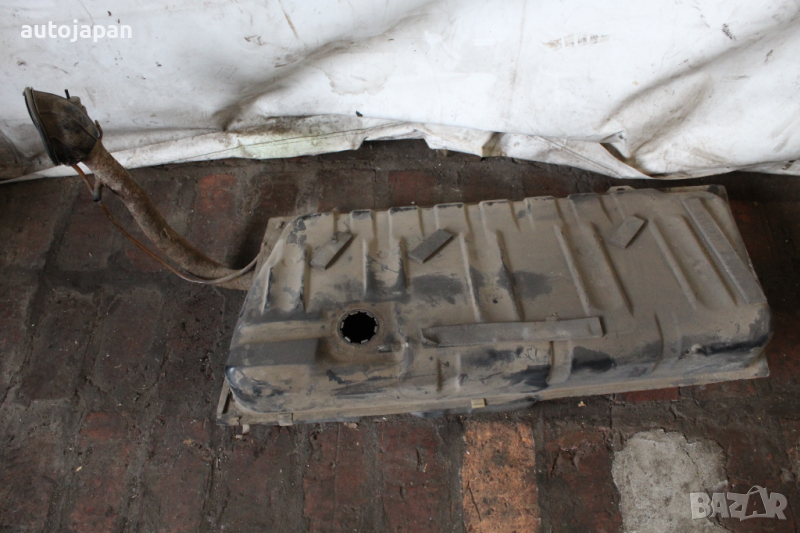 Дизелов резервоар с гърловина Фолксваген поло мк2 1.3д 91г Volkswagen polo mk2 1.3d 1991, снимка 1