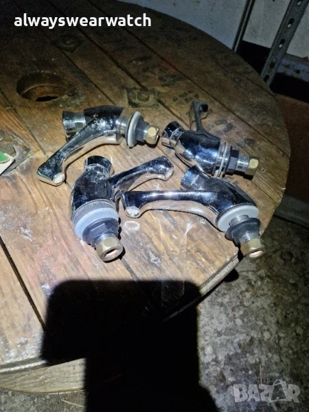 Смесители с бутон / Пуш смесители / Смесители за публични тоалетни / Смесители с таймер, снимка 1