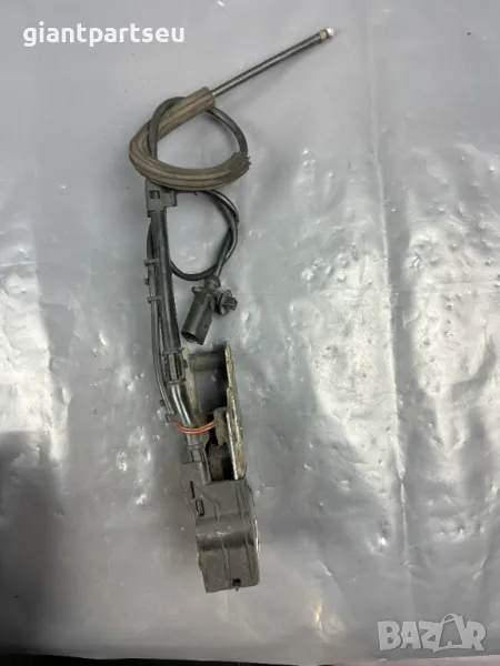 Заключалка за ПАСАТ Б6 PASSAT B6 VW + ЖИЛО, снимка 1