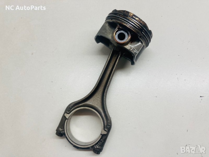 Бутало с биела за VW Golf Голф Ауди Audi Skoda 1.5 TSI бензин DPBA 04EAM 2019, снимка 1