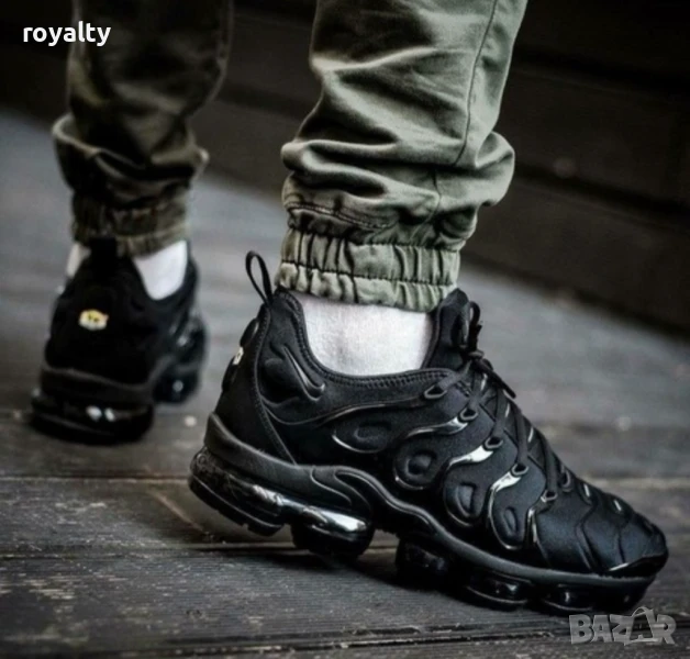 Nike Air VaporMax Plus черни унисекс маратонки , снимка 1