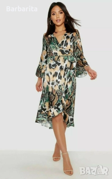 Сатенена рокля Boohoo размер М/38, снимка 1