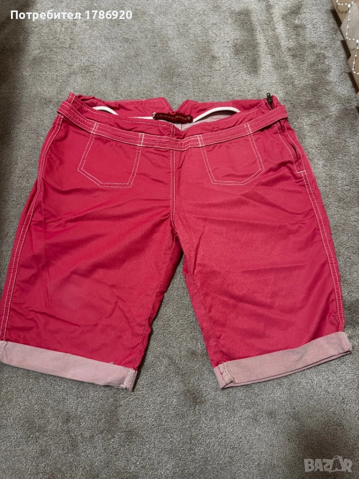 Стилен дамски къс панталон Guess Jeans, снимка 1