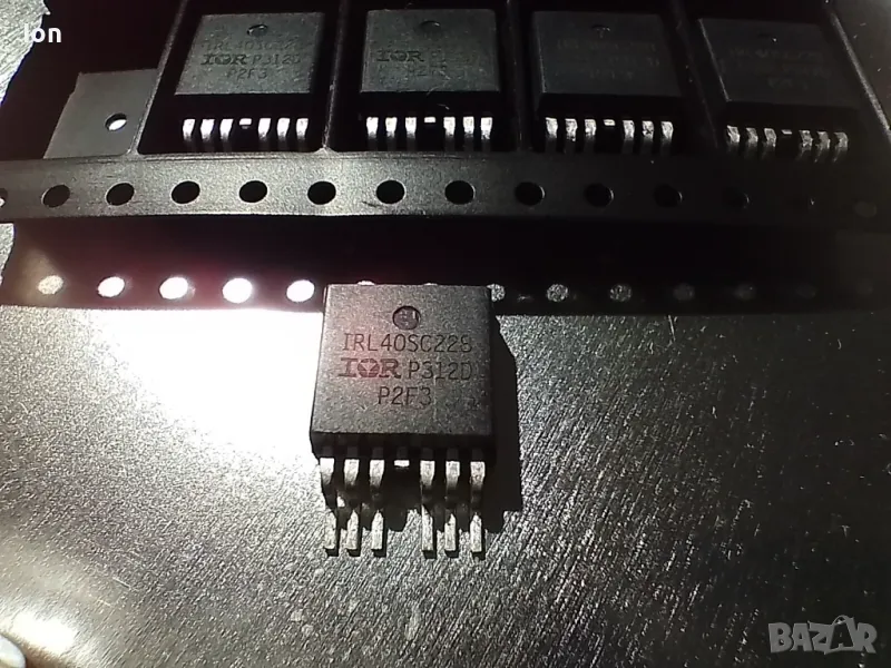 IRL40SC228 N-Channel MOSFET, 40V, 557 A, 416W, 0.50mOhms, снимка 1