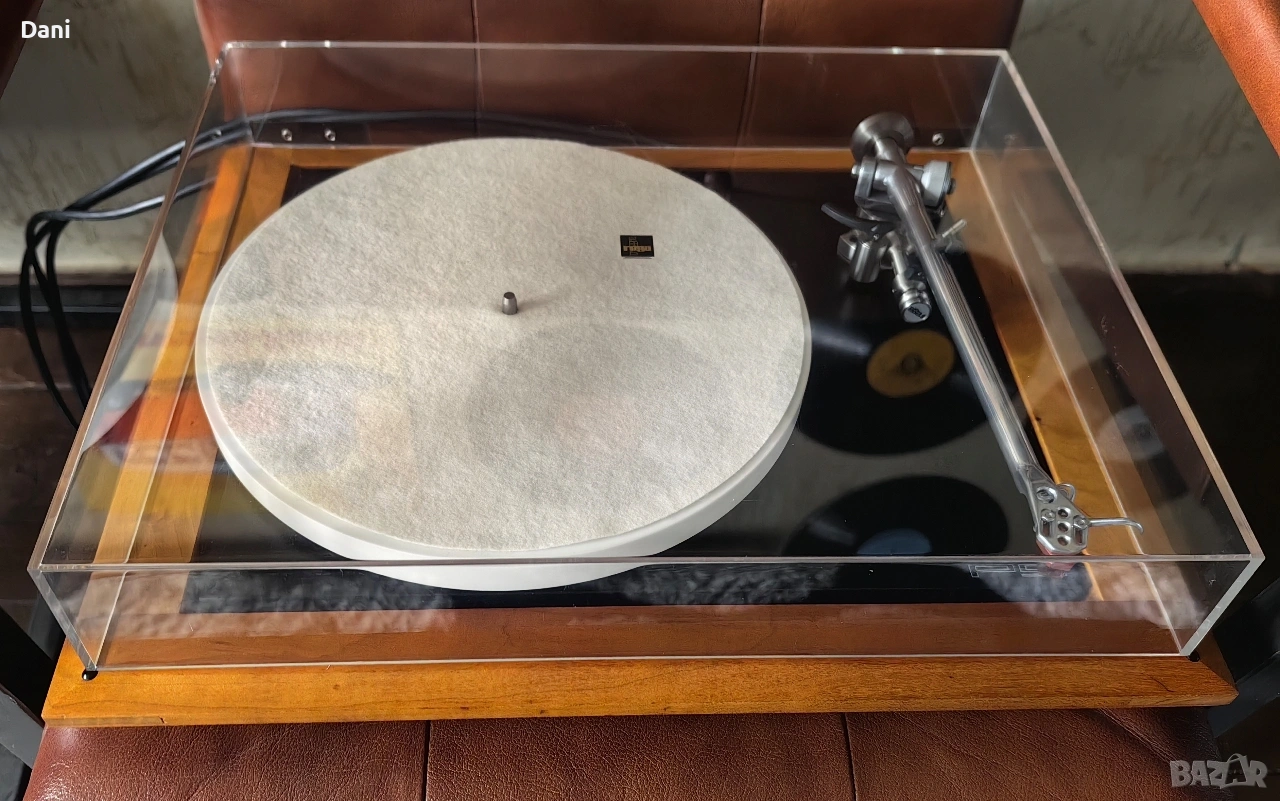Грамофон Rega P9, снимка 1