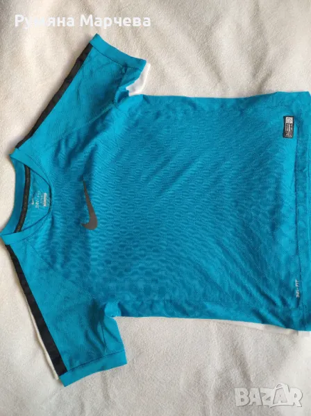 Детски тениски NIKE , снимка 1