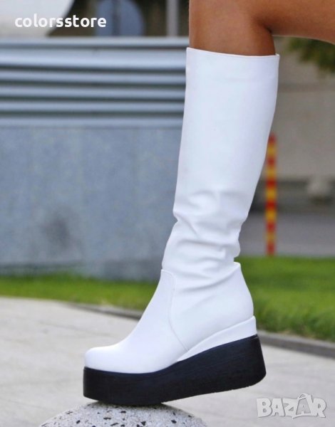 Ботуш на платформа - бяла кожа с черно ходило - 136K, снимка 1
