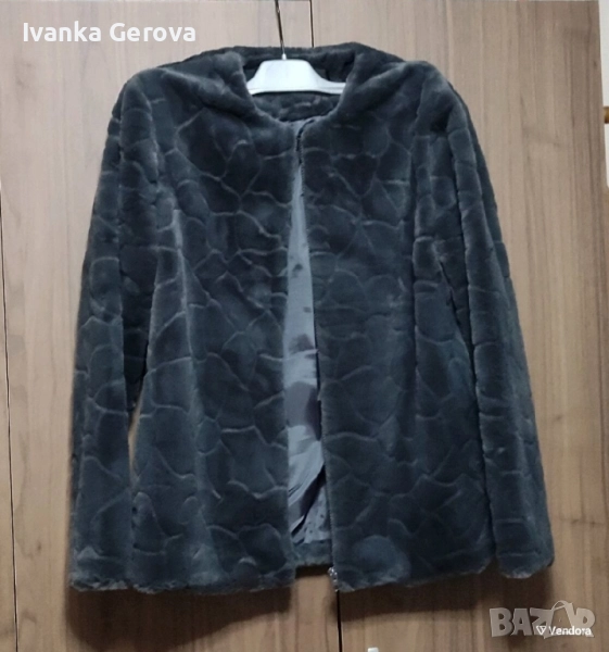 Дамско плюшено сако от Италия,като ново, снимка 1