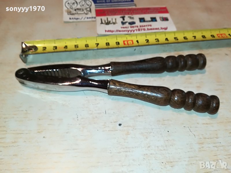 орехотрошачка дървени дръжки 0208211229, снимка 1