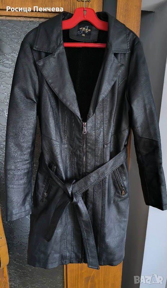 Дамско кожено палто, снимка 1