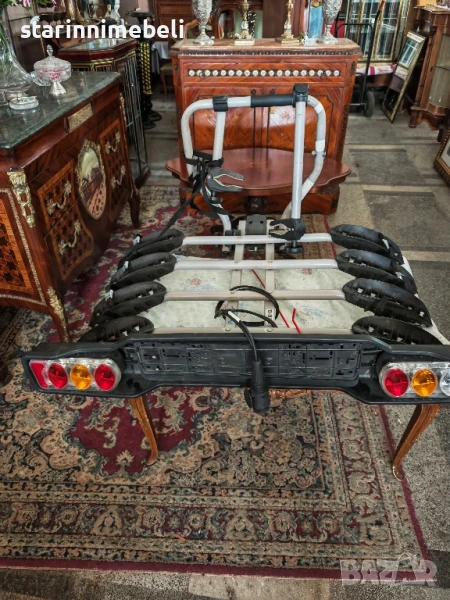 Италиански багажник за 4 велосипеда за теглич , снимка 1