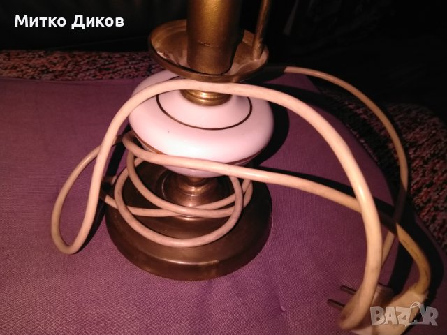 Стара настална ретро нощна лампа от соца с порцелан, снимка 3 - Други стоки за дома - 42797171