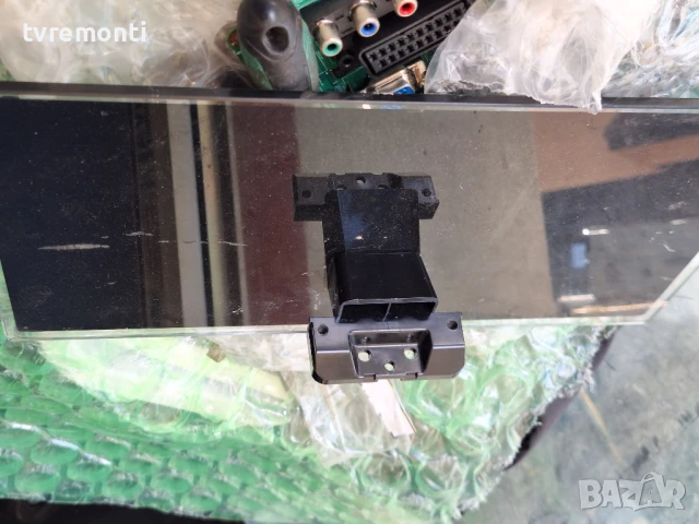 оригинална стойка телевизор BLAPUNKT модел B32A141TCFHD