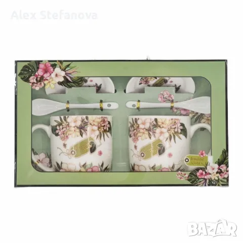 Комплект две чаши с лъжички и чинийки в зелени нюанси, снимка 1