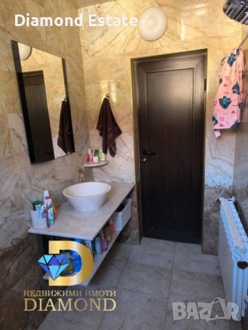 Триетажна къща в град Харманли, снимка 14 - Къщи - 53369687