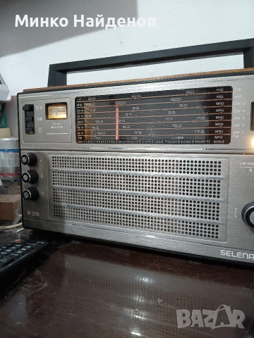 Транзистор Селена 216, снимка 2 - Радиокасетофони, транзистори - 53074373