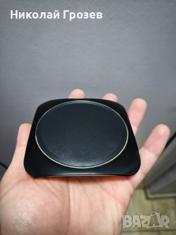 Индукционно безжично зарядно Blue Star Qi, снимка 3 - Оригинални зарядни - 44707622