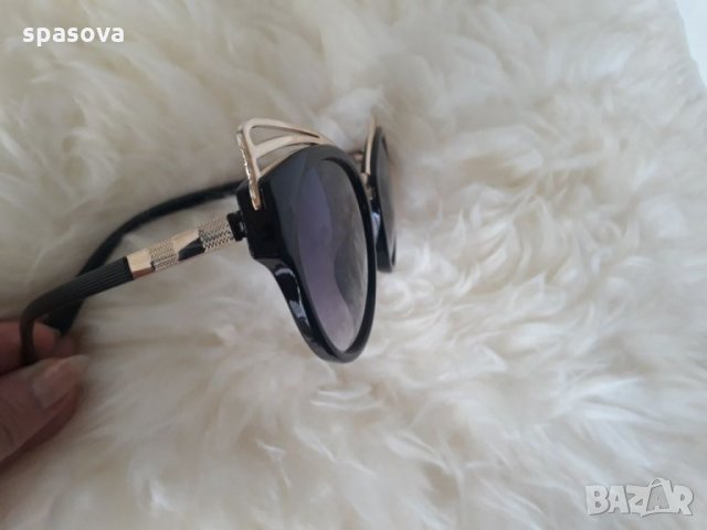 Слънчеви очила , снимка 3 - Слънчеви и диоптрични очила - 33755688