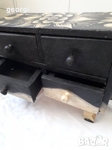 Декоративен малък шкаф уникат, снимка 6 - Декорация за дома - 31479544