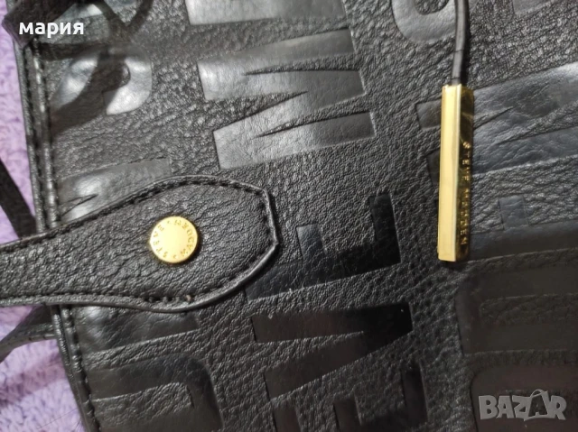 Нова чанта с помпон Steve Madden, снимка 6 - Чанти - 51110218