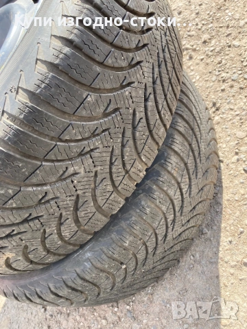 Зимни гуми Michelin 185/55/15 с джанти, снимка 5 - Гуми и джанти - 48195049