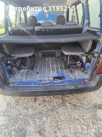 Ситроен Беррлинго 1.6hdi на части , снимка 4 - Автомобили и джипове - 51595411