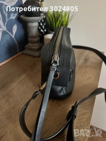 Чанта DKNY, снимка 4 - Чанти - 47975430