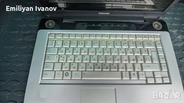 Стари лаптопи 9 бр и 1 настолен компютър, снимка 15 - Части за лаптопи - 54094020