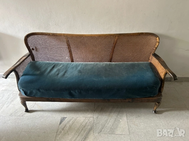 Продавам елегантен винтидж комплект холна мебел, снимка 5 - Дивани и мека мебел - 53923168