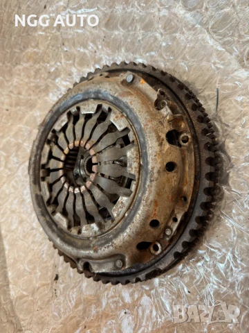 Комплект Съединител , маховик със съединител за Рено, Renault  8200187171 , 8200344044, 1.4 1.6 16v , снимка 9 - Части - 51387029