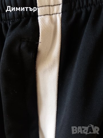 Спортно долнище Nike със стеснен крачол размер M, снимка 7 - Спортни дрехи, екипи - 38392782