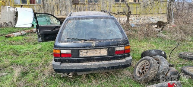 Vw passat 1.8, снимка 6 - Автомобили и джипове - 31362565