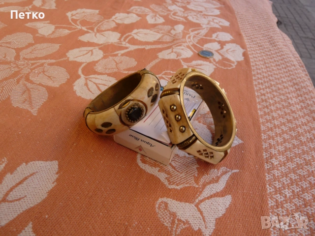 Стари бронзови  гривни, снимка 4 - Антикварни и старинни предмети - 53133443