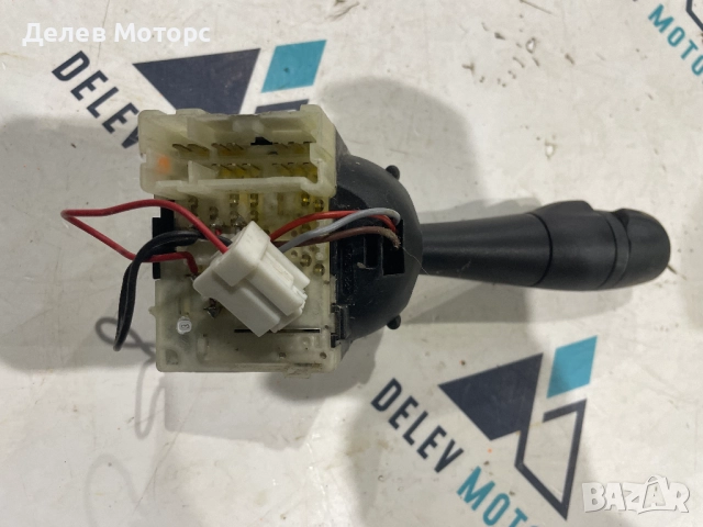 255676085R лостче за фарове, мигачи светлини от Renault Clio Estate 1.5 DCI, снимка 2 - Части - 52355889